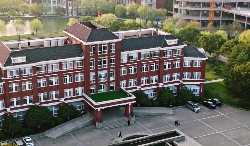 school-pic